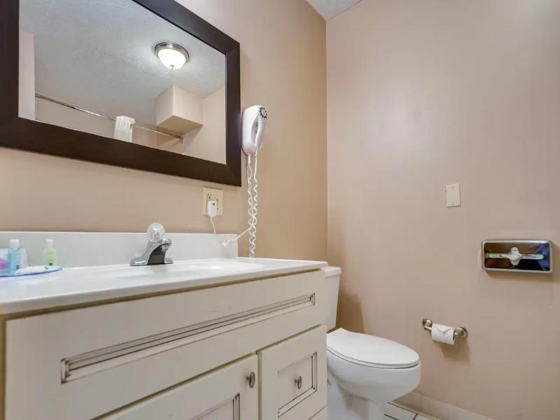 Quality Inn Hastings image