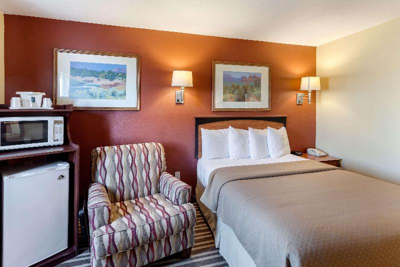 Quality Inn Hastings image