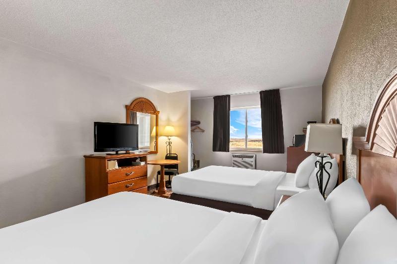 Quality Inn Sidney I-80 image