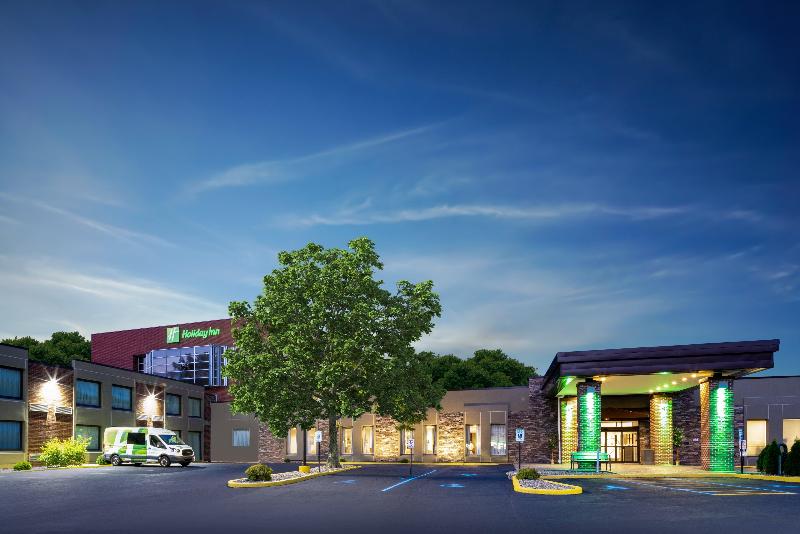 Holiday Inn Poughkeepsie image