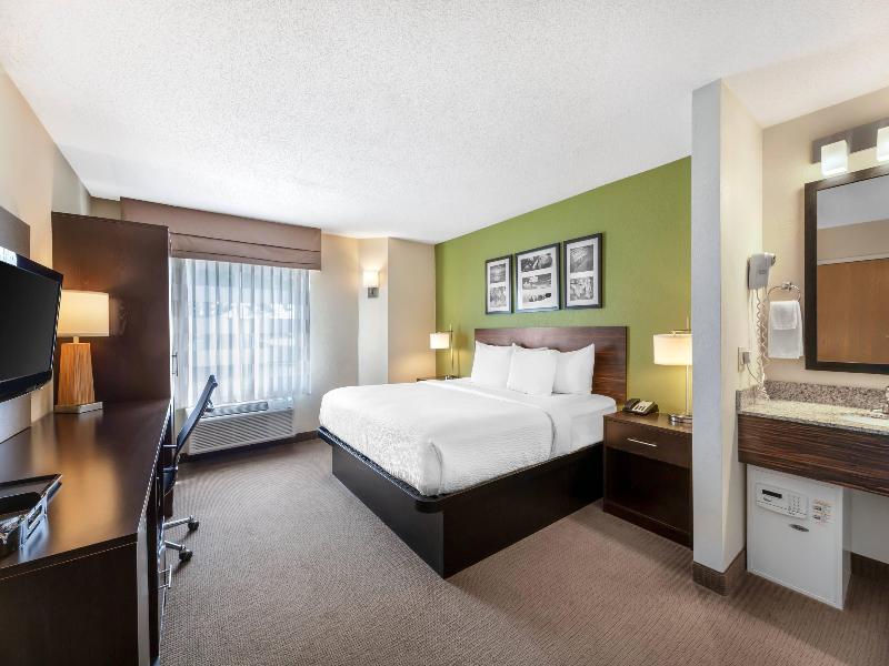 Sleep Inn Sandusky image