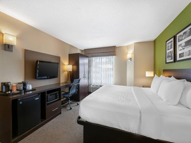 Sleep Inn Sandusky image