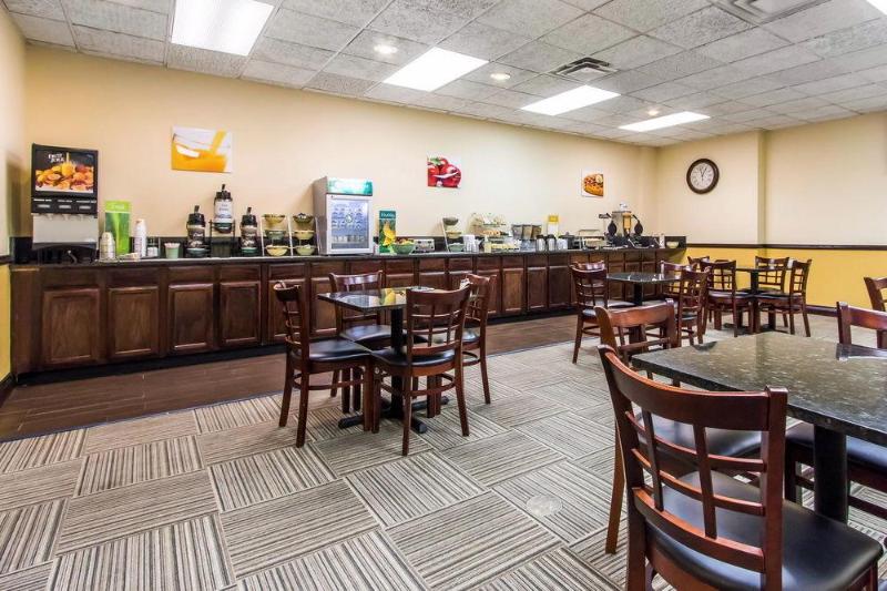 Quality Inn Duncan Hwy 81 image