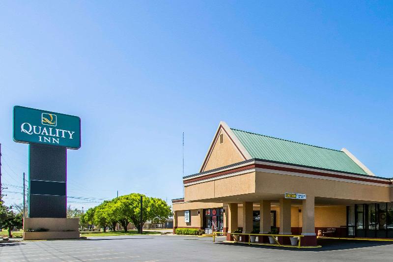 Quality Inn Duncan Hwy 81 image