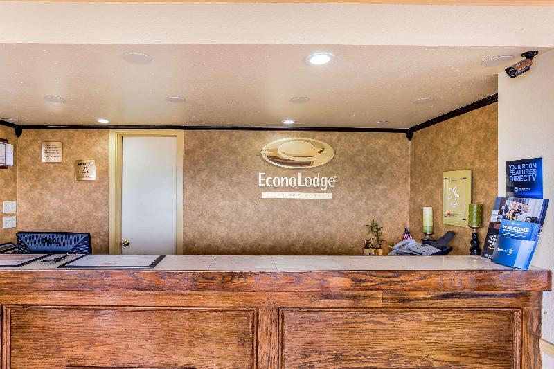 Econo Lodge McAlester image