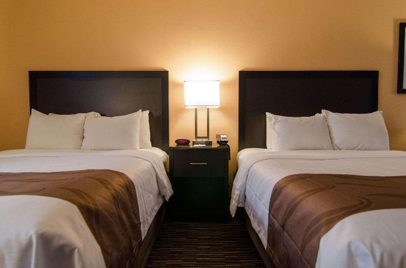 DOUBLE Accessible KING SIZE BED