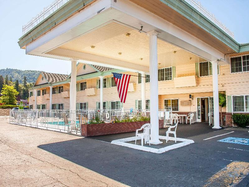 Quality Inn image