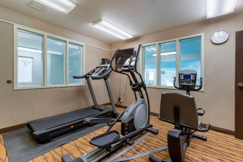 Sleep Inn Ontario image