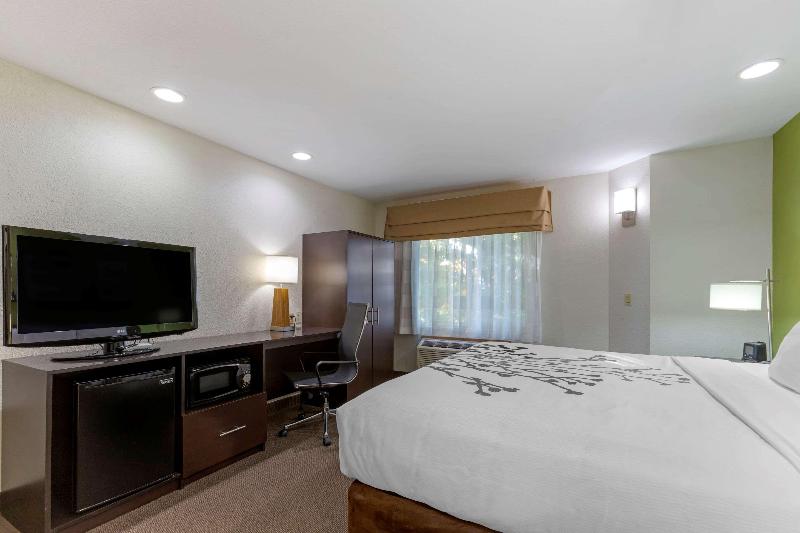 Sleep Inn Ontario image