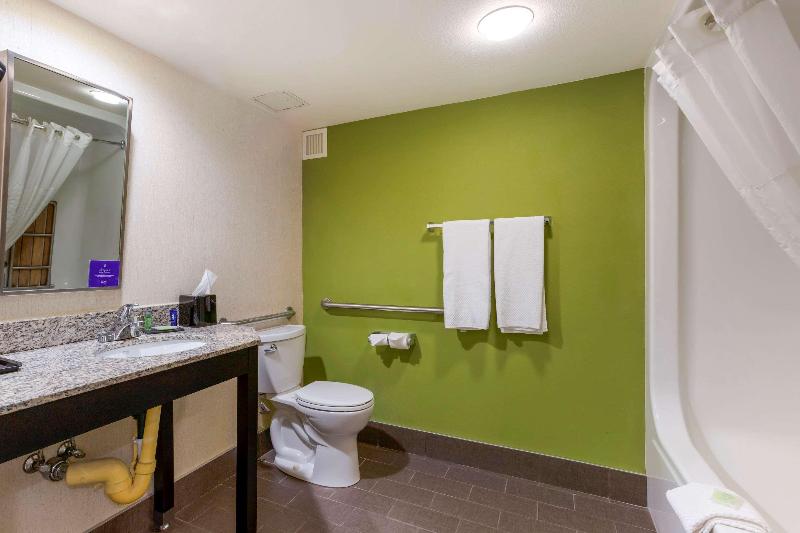 Sleep Inn Ontario image