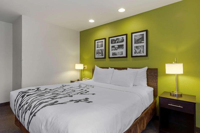 Sleep Inn Ontario image
