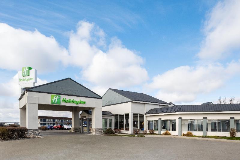 Holiday Inn Ontario By IHG image