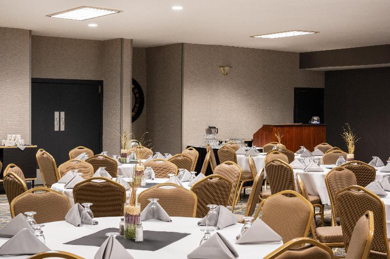 Holiday Inn Ontario By IHG image