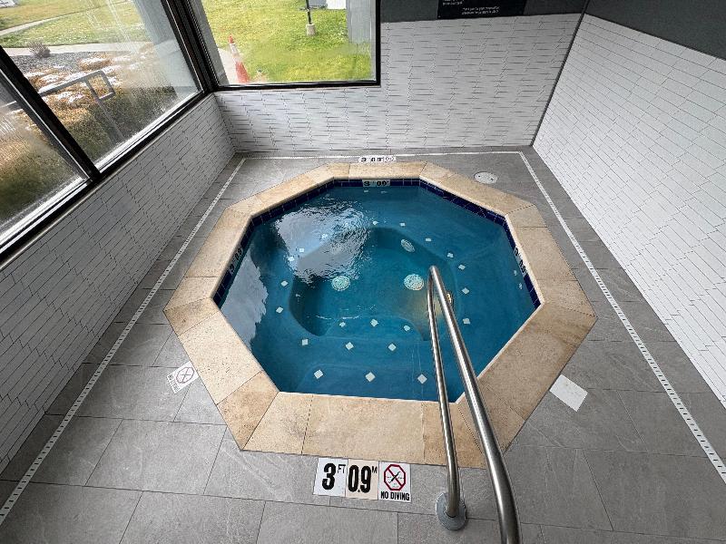 Holiday Inn Ontario By IHG image