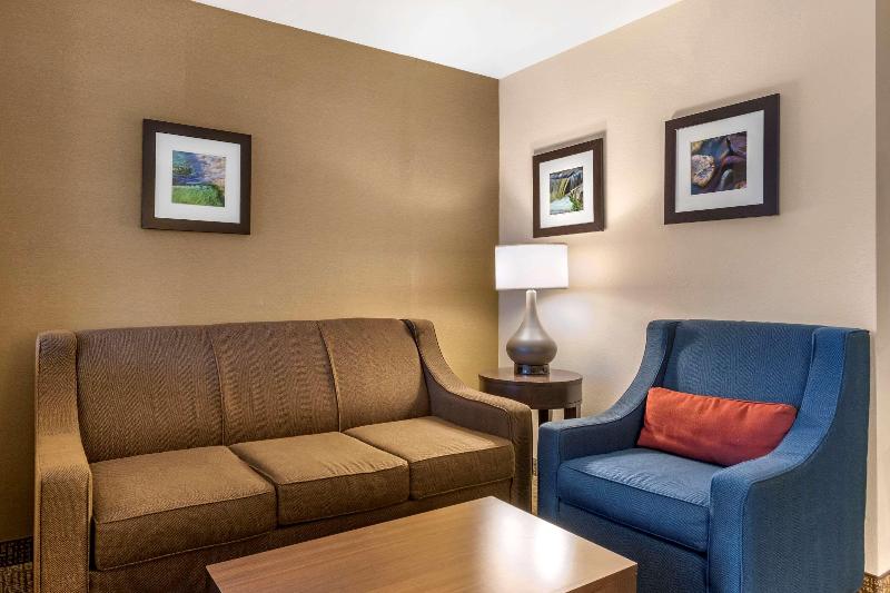 Comfort Inn Williamsport image