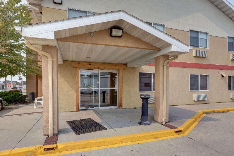 Quality Inn Pierre-Fort Pierre image