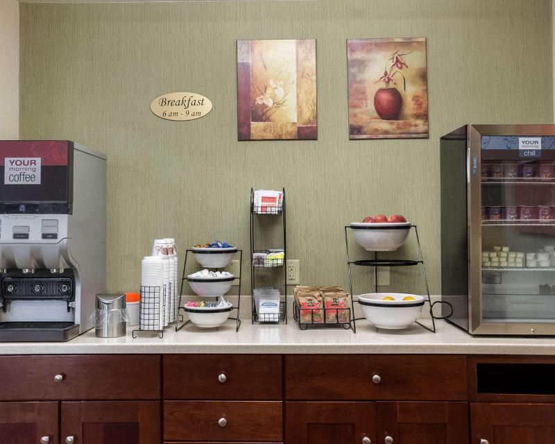 Quality Inn Pierre-Fort Pierre image