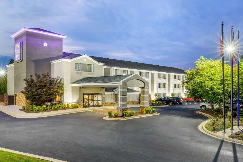Sleep Inn & Suites image