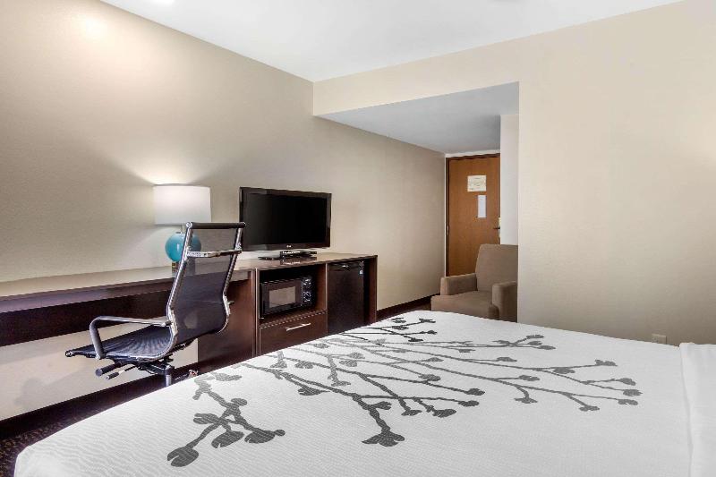 Sleep Inn & Suites image