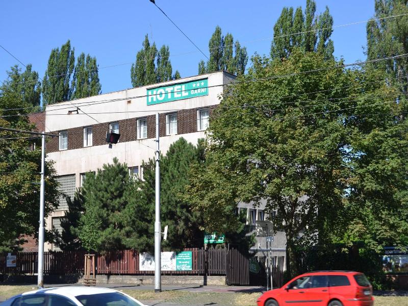 Hotel Bohemians image
