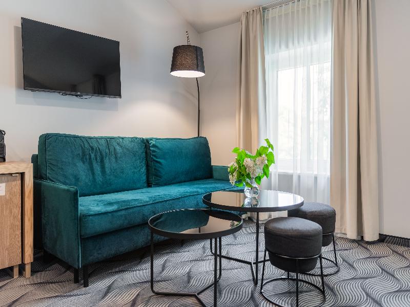 CITY HOTELS - ALGIRDAS image