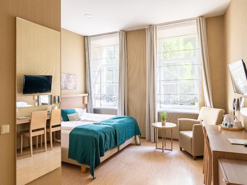 CITY HOTELS - ALGIRDAS image
