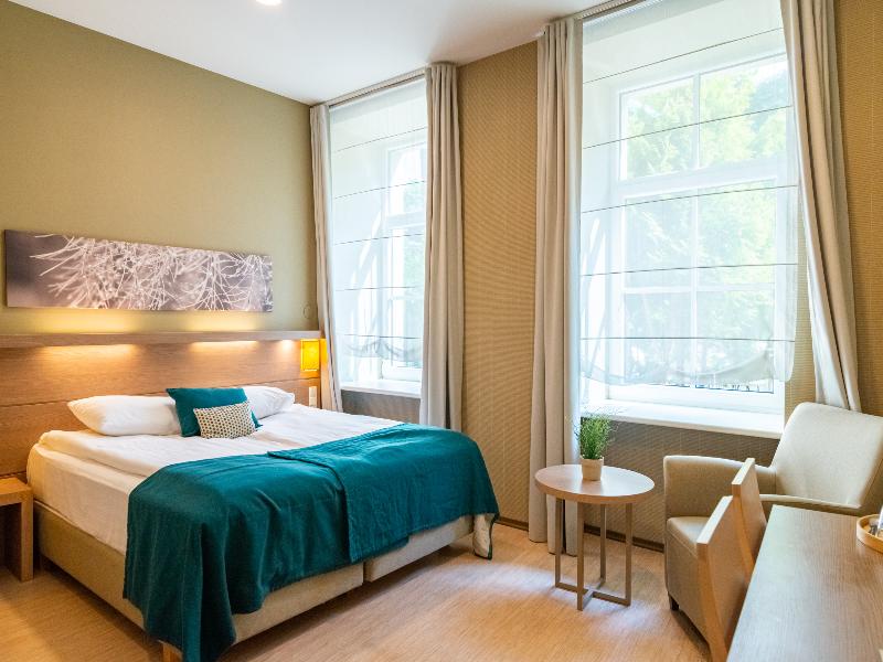 CITY HOTELS - ALGIRDAS image