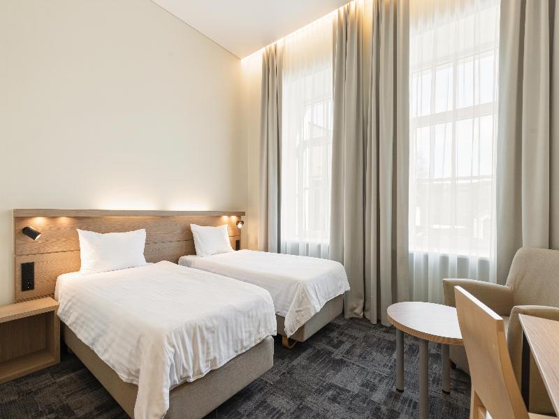CITY HOTELS - ALGIRDAS image