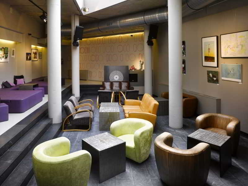 Icon Hotel & Lounge