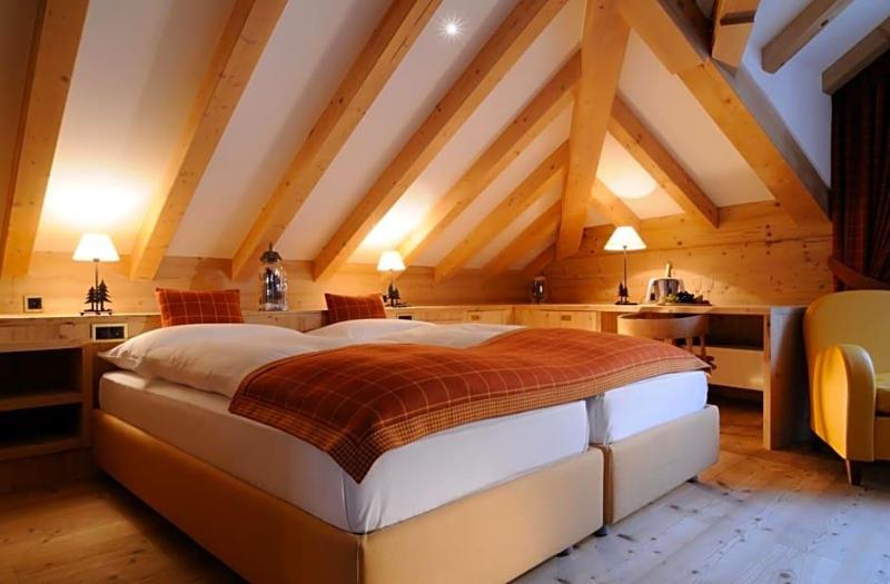 Hotel Albris image