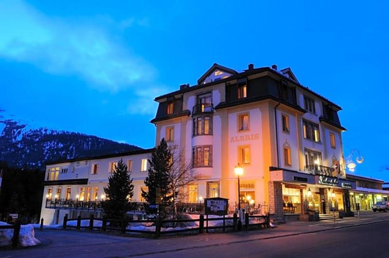 Hotel Albris image