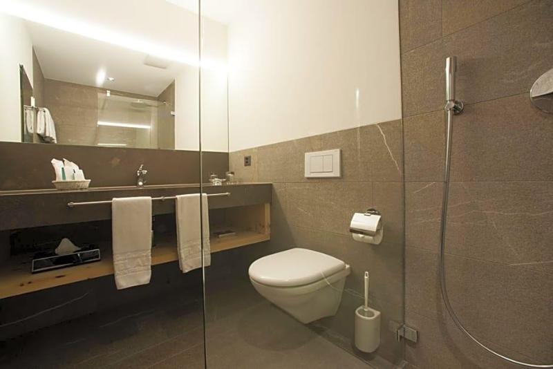 Hotel Albris image