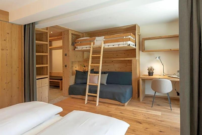 Hotel Albris image