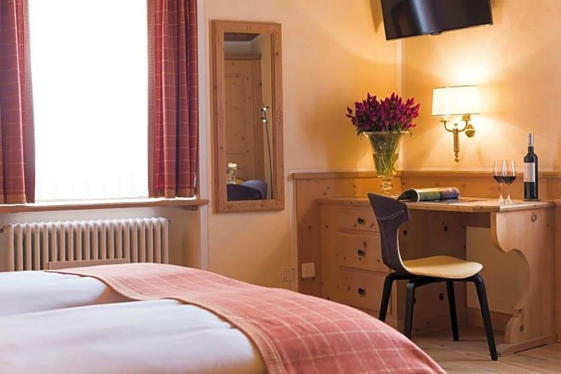 Hotel Albris image