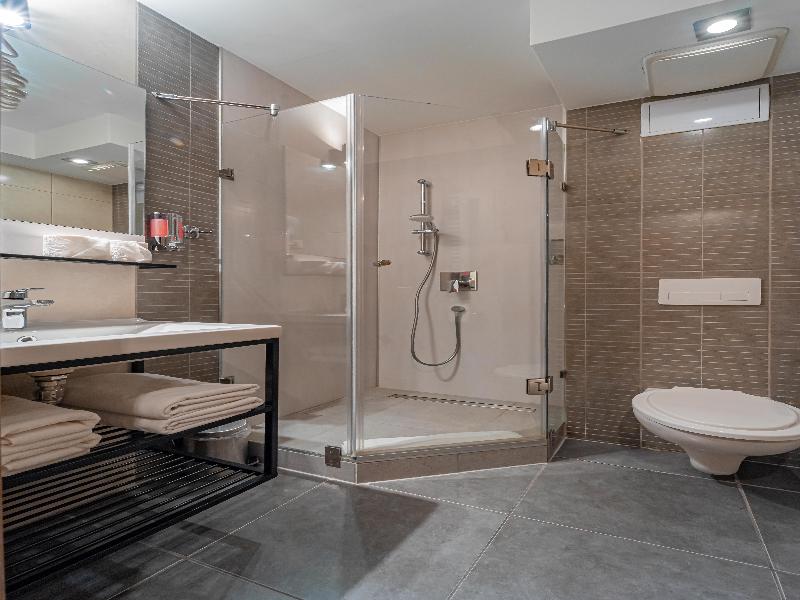 Vitta Hotel Superior Budapest image