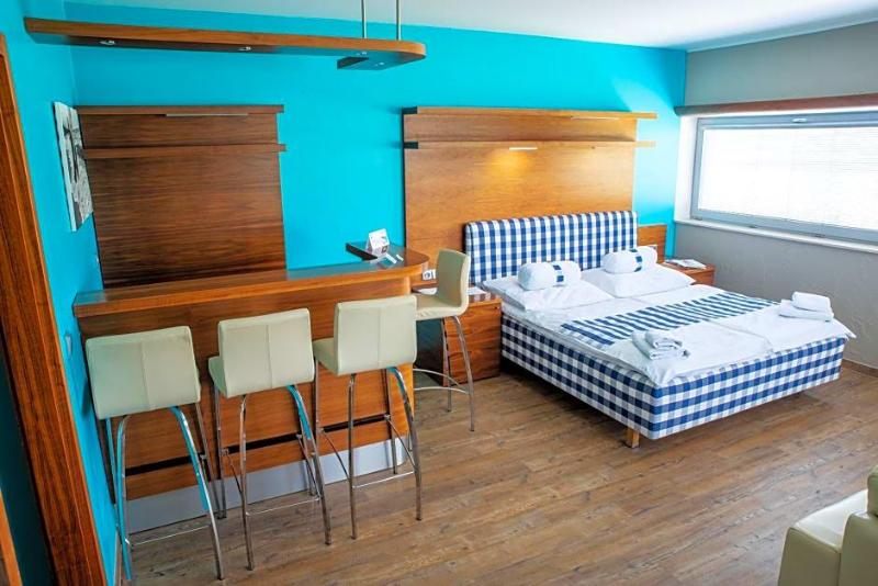 Restaurant & Design Hotel Noem Arch image