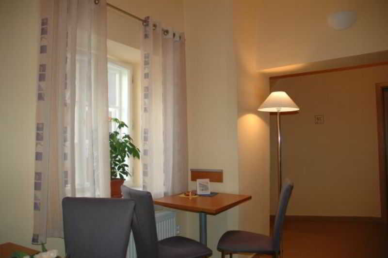 Hotel Zatkuv Dum image