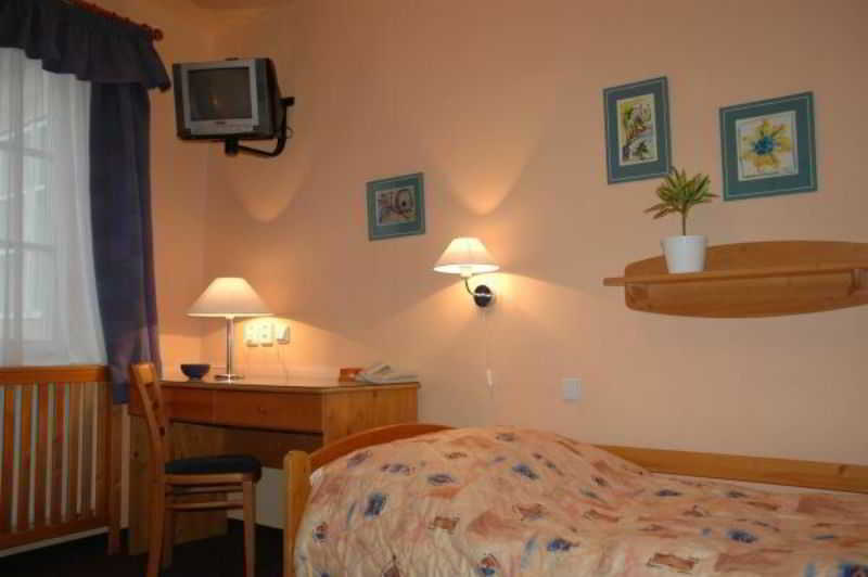 Hotel Zatkuv Dum image