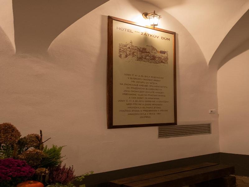 Hotel Zatkuv Dum image