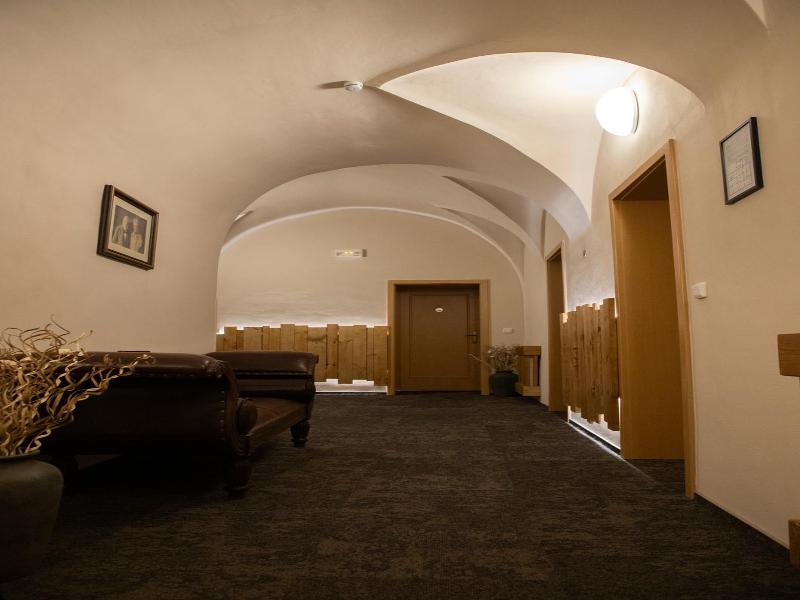 Hotel Zatkuv Dum image