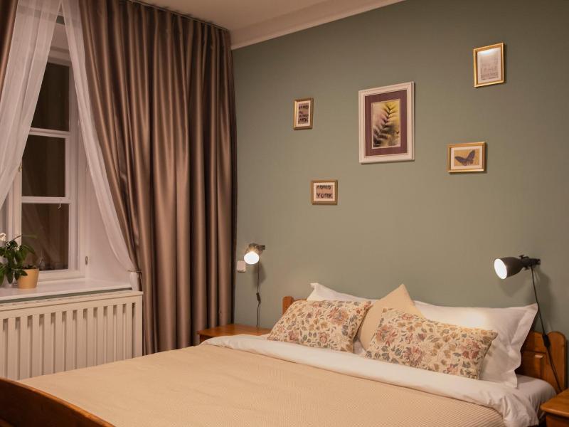 Hotel Zatkuv Dum image