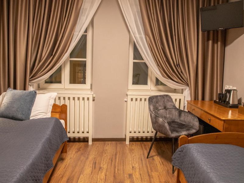 Hotel Zatkuv Dum image