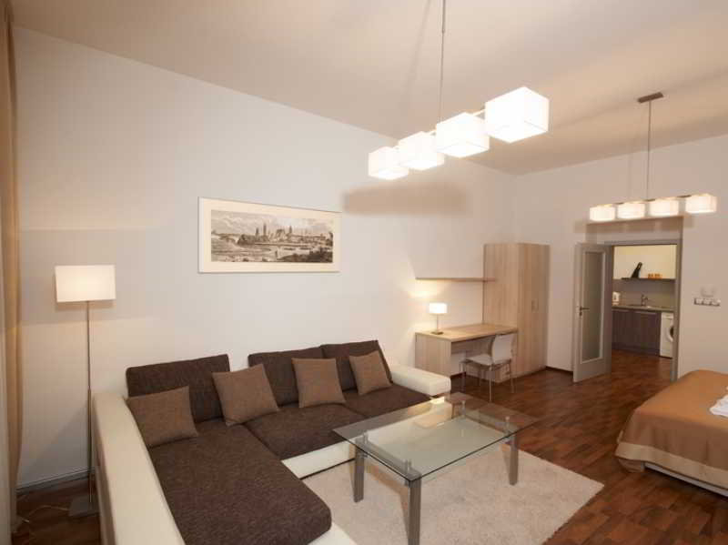 Residence U Cerne veze image