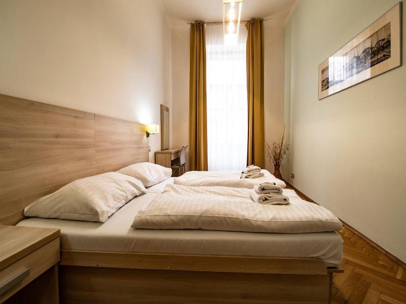 Residence U Cerne veze image