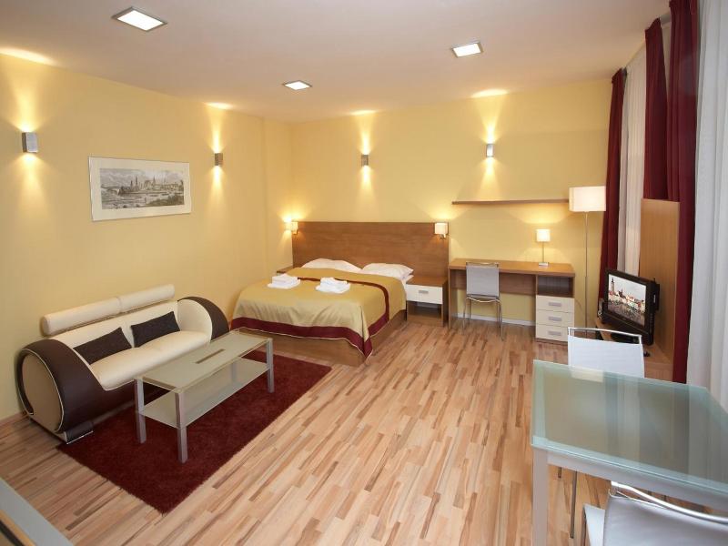 Residence U Cerne veze image