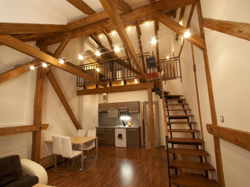 Residence U Cerne veze image