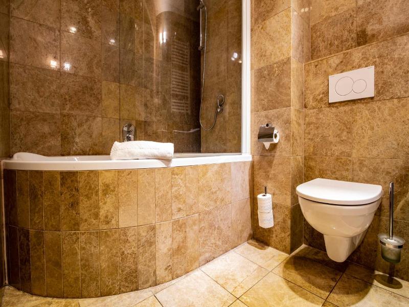 Residence U Cerne veze image