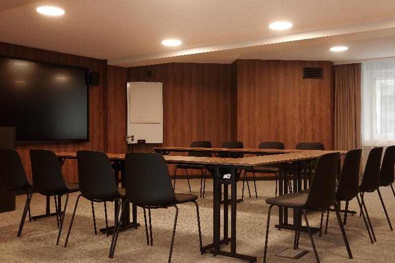 AIRINN Vilnius Airport Hotel RENOVATED 2025 image
