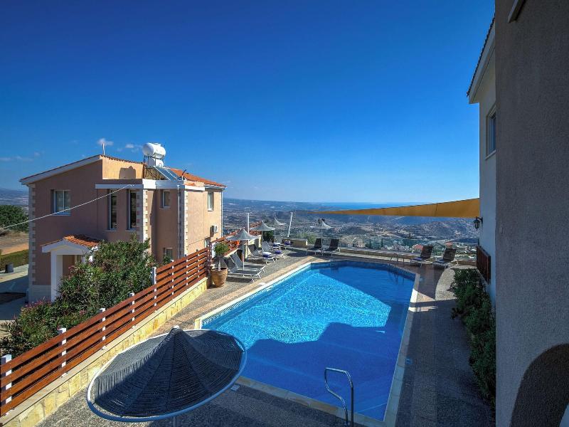 Hill View Hotel Apartments