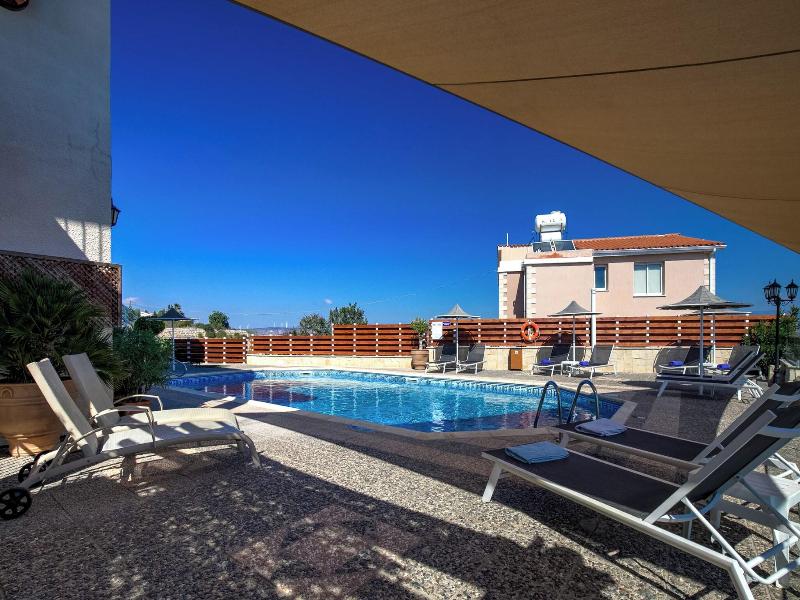 Hill View Hotel Apartments